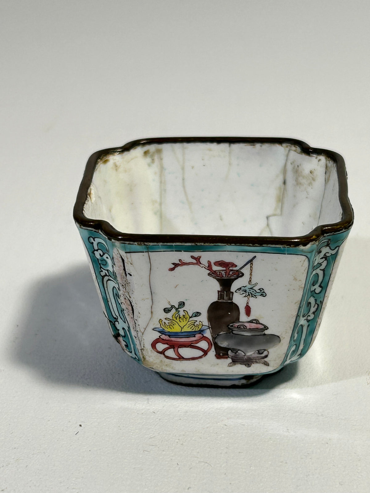18th century Chinese enamel cup