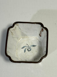 18th century Chinese enamel cup